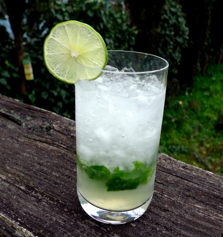 Thai Spring Mojito