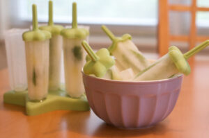 Poptails Review – Literary Monday