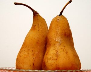 Holiday Poached Pears with Bourbon