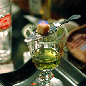 How to Prepare and Drink Absinthe